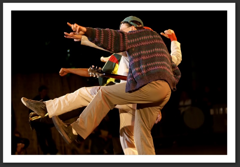 En voiture Simone Plage des Six Pompes