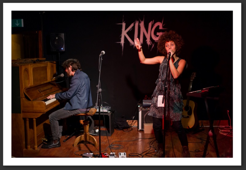 La Blanche Alichimie Bar King