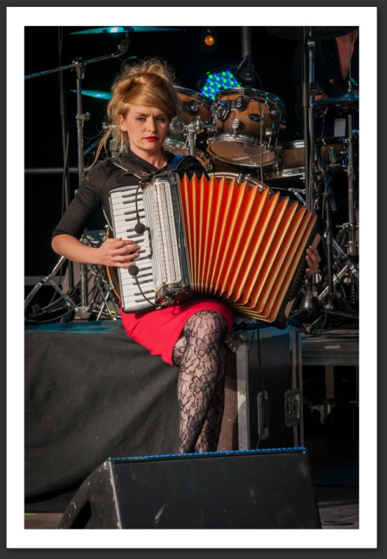 Les Dessous de la Vie Lucelle Sonore Festival