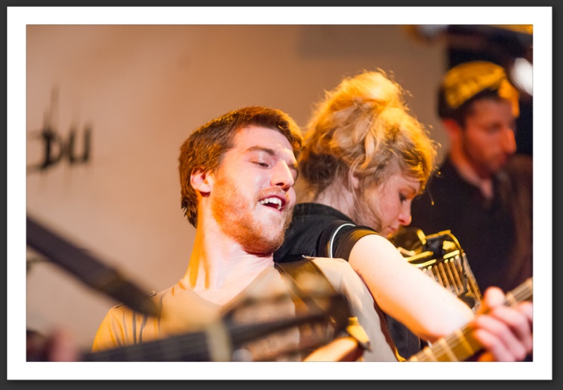 Les Dessous de la Vie Bar King