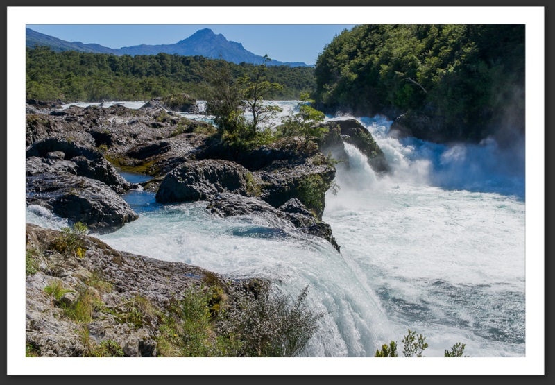 Volcan Calbuco & Chutes Petrohue