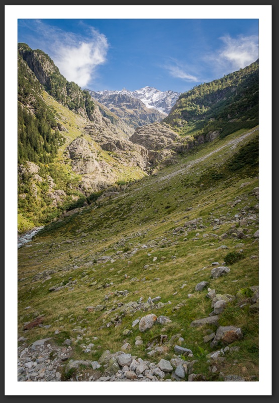 Triftbahn Triftbrücke vallée du Trift Oberland bernois Berne Suisse Switzerland