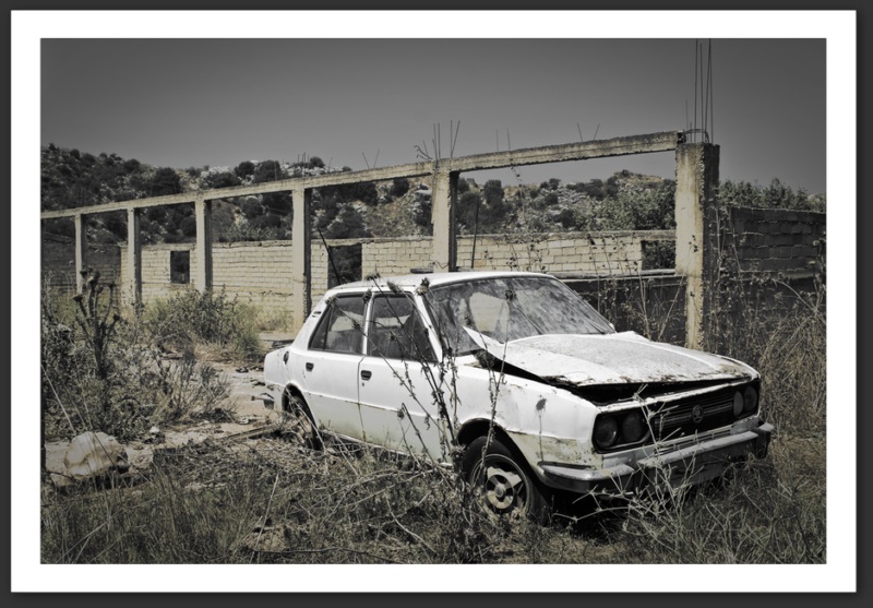 Voitures mortes Carosserie Garage Grèce 